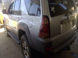 2003 TOYOTA 4RUNNER, SILVER, SR5, 4.0L, AT, 4WD,  Z25111